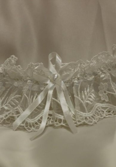 Подвязка поцелуй-К105017 - Салон свадебной и вечерней моды Королева