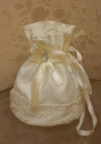 Сумочка Очарование-2-К105030 - Салон свадебной и вечерней моды Королева