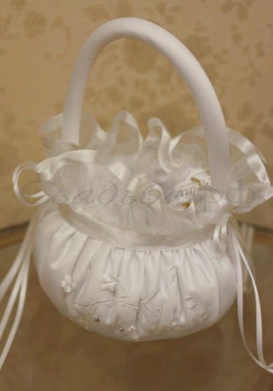 Корзинка К105036 - Салон свадебной и вечерней моды Королева