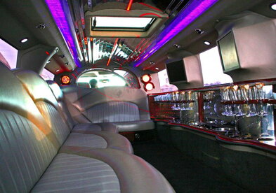 Лимузин на свадьбу № М4286 - Транспортная компания Мир Лимузинов