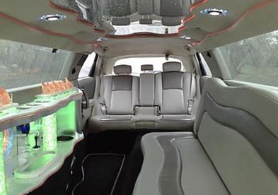 Лимузин на свадьбу № В3003 - Транспортная компания ВояжАвто