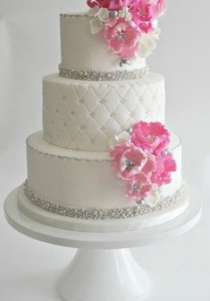 «Первый танец»