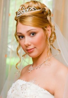 Cвадебная прическа Л14160 с собранными волосами
