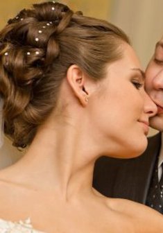 Cвадебная прическа Л14165 с собранными волосами