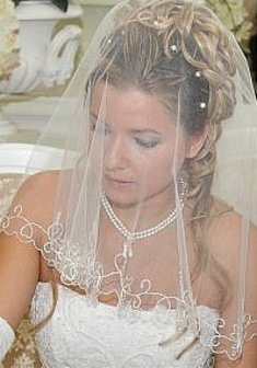 Cвадебная прическа Л14170 с собранными волосами