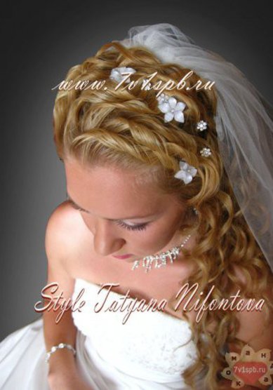 Прическа на свадьбу Н17138 - Стилист-визажист Татьяна Нифонтова
