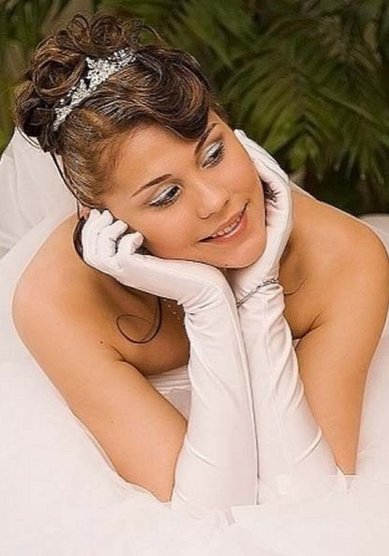 Прическа на свадьбу D20928 - Стилист-визажист Дарья Молодцова