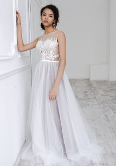 Свадебное платье Паулина-O39370. С прямой юбкой, длинное без шлейфа.