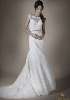 Свадебное платье Тэфия-O42340. С прямой юбкой, длинное со шлейфом.