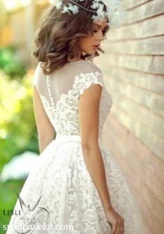 Свадебное платье Lesli-С50900. С пышной юбкой, короткое без шлейфа.