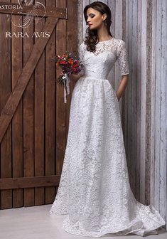 Свадебное платье Astoria-С58420. С прямой юбкой, длинное со шлейфом.