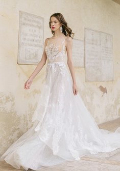 Свадебное платье Aureli-С61815. А-силуэт, длинное со шлейфом.