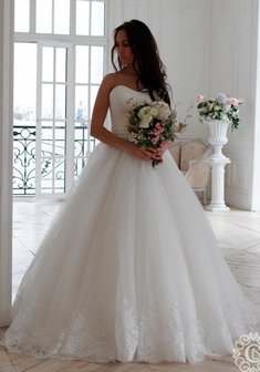 Свадебное платье Эверсон-С64345. С пышной юбкой, длинное со шлейфом.