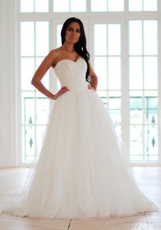 Свадебное платье Витель-С64458. С пышной юбкой, длинное со шлейфом.