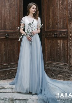 Свадебное платье Shein-С65892. А-силуэт, длинное со шлейфом.