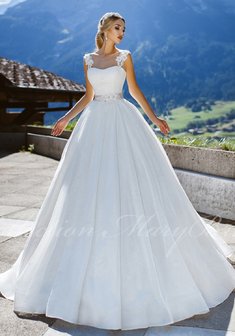 Свадебное платье Getta Mary Bride-M66832. С пышной юбкой, длинное со шлейфом.
