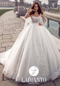 Свадебное платье Dominica от Ladianto-M66851. С пышной юбкой, длинное со шлейфом.