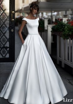 Свадебное платье Lizzy от Nava Bride-M66864. А-силуэт, длинное без шлейфа.