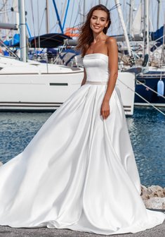 Свадебное платье Pure от Katty Shved-М66948. С пышной юбкой, длинное со шлейфом.