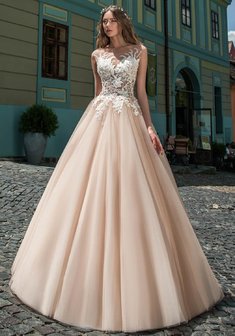 Свадебное платье Егиния-М66971. С пышной юбкой, длинное со шлейфом.