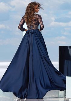 Вечернее платье Laguna Verde-M67002. А-силуэт, длинное со шлейфом.