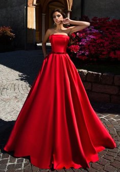 Вечернее платье 72182-И67032. С пышной юбкой, длинное без шлейфа.