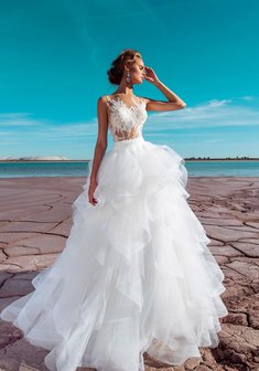 Свадебное платье Simona-D67062. С пышной юбкой, длинное без шлейфа.