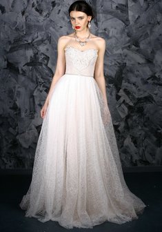 Свадебное платье B67506. А-силуэт, длинное со шлейфом.