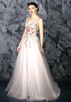 Свадебное платье B67509. А-силуэт, длинное со шлейфом.