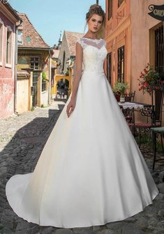 Свадебное платье Заруя-М67868. А-силуэт, длинное со шлейфом.