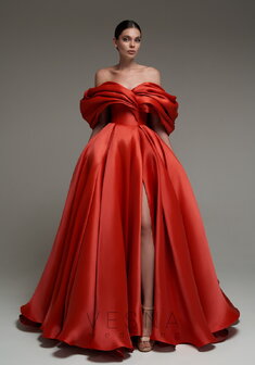 Вечернее платье Даниэла Руж-V69828. С пышной юбкой, длинное со шлейфом.