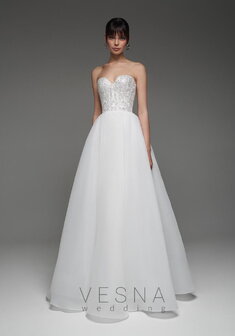 Свадебное платье Мари Вайт Органза-V70237. А-силуэт, длинное без шлейфа.