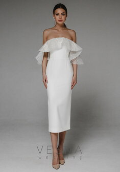 Свадебное платье Алесия-V70278. С прямой юбкой, короткое без шлейфа.