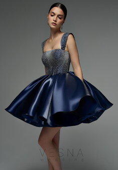 Вечернее платье Миссури Дарк Индиго-V70363. С пышной юбкой, короткое без шлейфа.