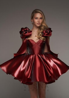 Вечернее платье Принцесс Рубин-V70426. С пышной юбкой, короткое без шлейфа.