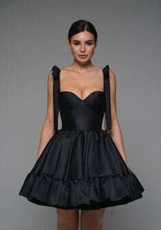 Вечернее платье Полини Нуар-V70544. С пышной юбкой, короткое без шлейфа.