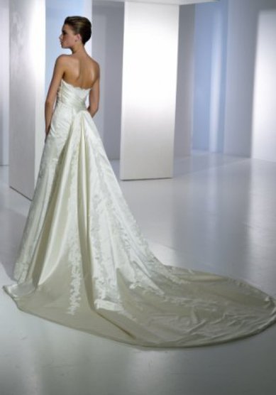 Свадебное платье Enea-К36015 - Салон свадебной и вечерней моды Королева