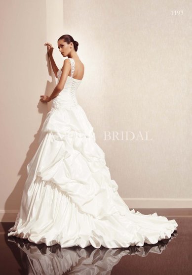 Свадебное платье 1193-A35762 - Салон свадебной моды Amour Bridal