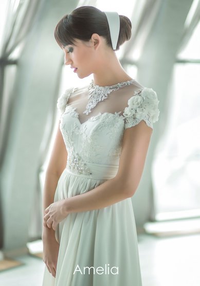 Свадебное платье Amelia-V48780 - Свадебный салон VESTA-BRIDE