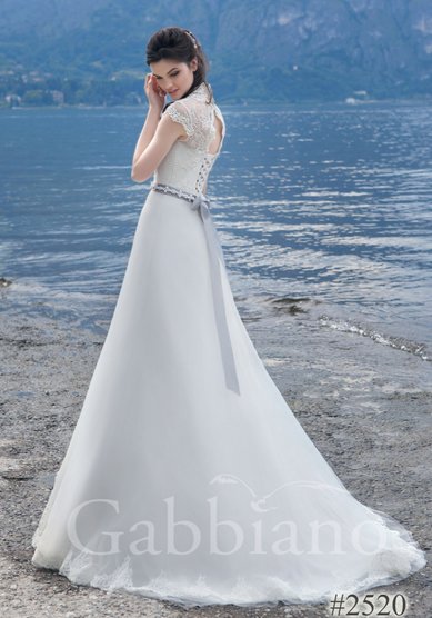 Свадебное платье Мичелл-К56605 - Салон свадебной и вечерней моды Королева