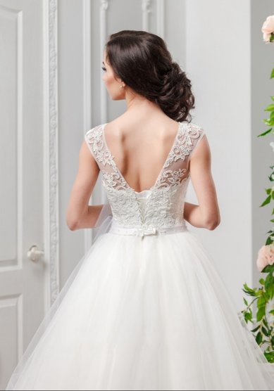 Свадебное платье 16-183-V59883 - Свадебный салон VESTA-BRIDE