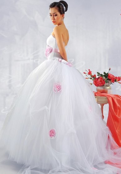 Свадебное платье 28-014-V31907 - Свадебный салон VESTA-BRIDE