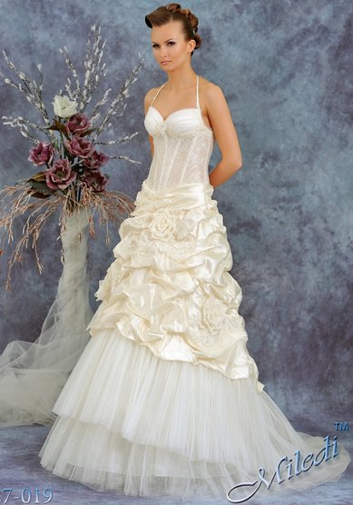 Свадебное платье 27-019-V48773 - Свадебный салон VESTA-BRIDE