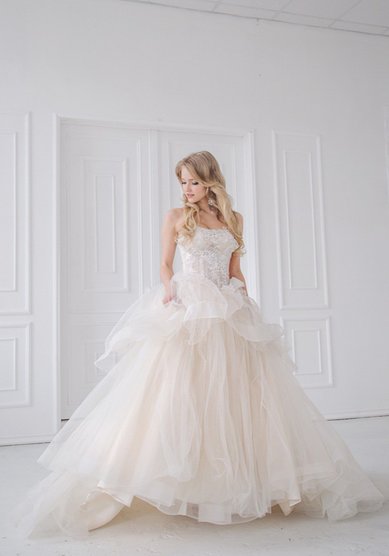 Свадебное платье Антуанетта-V57864 - Свадебный салон Vesna