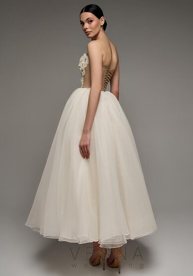 Свадебное платье Прим Миди Крем + Шарф-V70035 - Свадебный салон Vesna