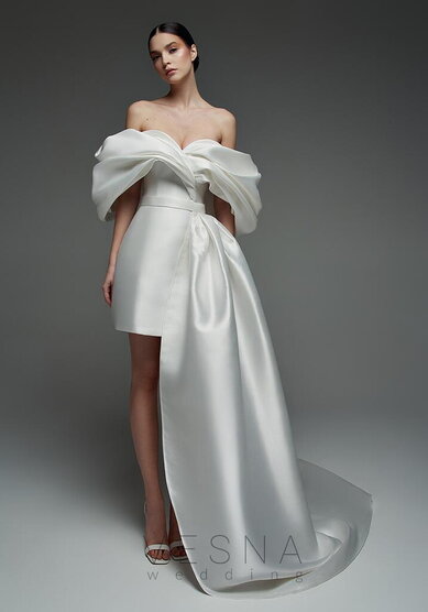 Свадебное платье Зендая Вайт + Хвост-V70230 - Свадебный салон Vesna