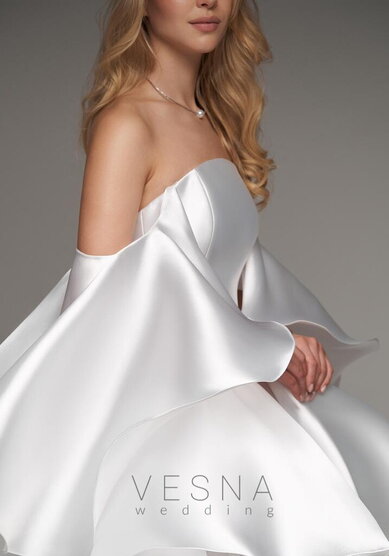 Свадебное платье Эйприл Силк Вайт-V70244 - Свадебный салон Vesna