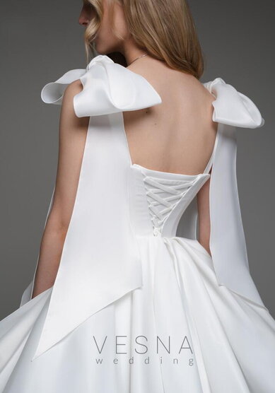 Свадебное платье Ника Вайт Люкс-V70263 - Свадебный салон Vesna