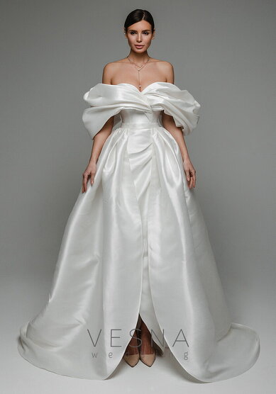 Свадебное платье Рафаэль Вайт +Шлейф-V70304 - Свадебный салон Vesna