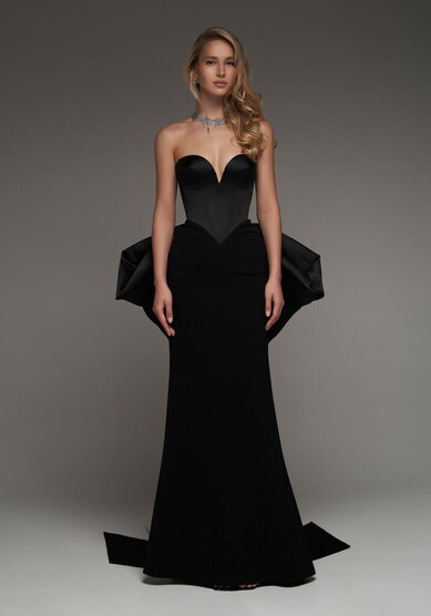 Вечернее платье Микаэла Блэк-V70449 - Свадебный салон Vesna